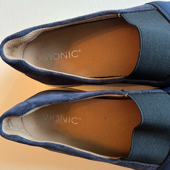 Vionic Cameo Slip On Walking Sneaker Women's 9 - Picture 4 of 9